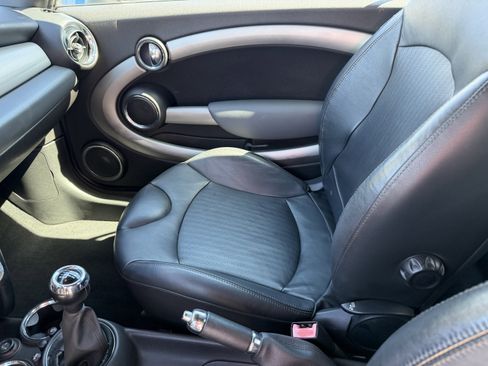 Used 2009 MINI Cooper S image 16