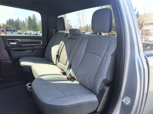 Used 2024 RAM 2500 Big Horn image 21