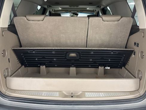 Used 2019 GMC Yukon SLT w/ Premium Edition image 29