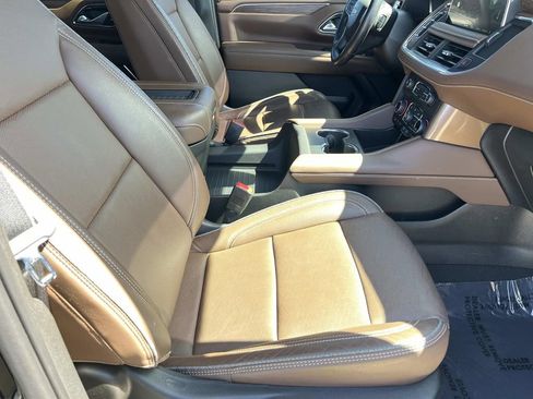 Used 2022 Chevrolet Tahoe High Country image 24