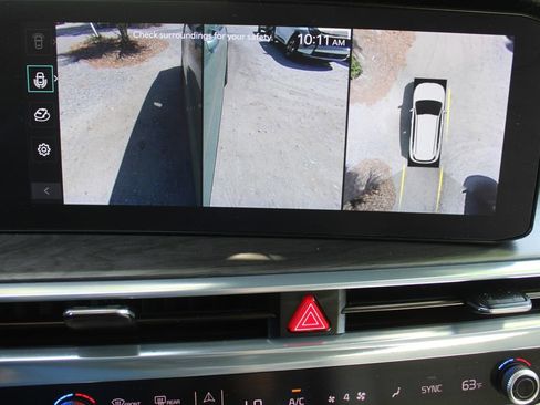 Used 2025 Kia Sorento SX AWD/4WD image 60