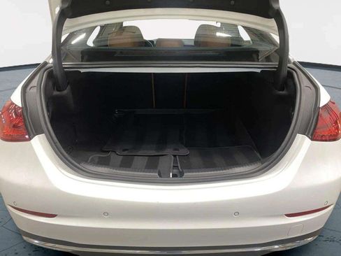 Used 2025 Mercedes-Benz C 300 4MATIC Sedan image 31