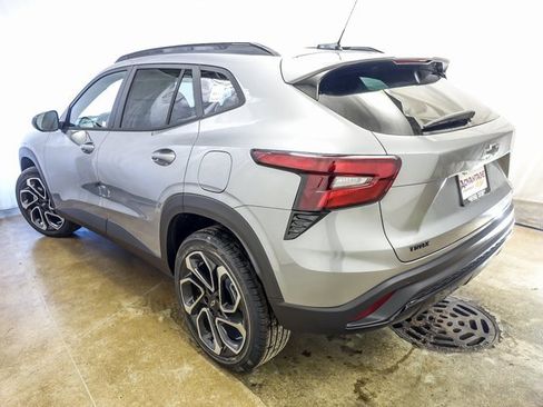 New 2026 Chevrolet Trax RS w/ Driver Confidence Package image 7