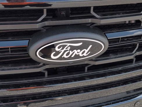 New 2025 Ford F150 XLT w/ Equipment Group 302A MID image 4