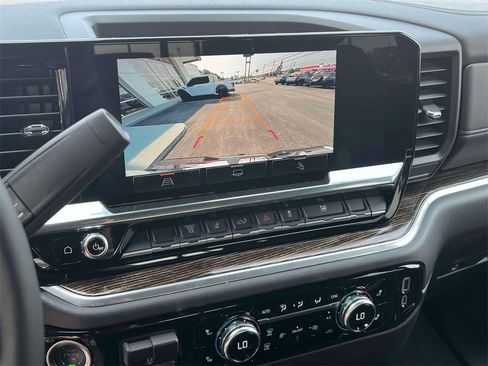 New 2025 GMC Sierra 2500 SLE w/ SLE Value Package; image 28