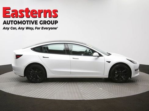 Used 2023 Tesla Model 3 Standard Range image 42