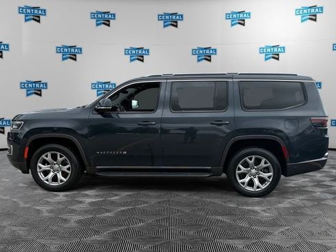 Used 2022 Jeep Wagoneer Series I w/ Convenience Group I AWD/4WD image 3
