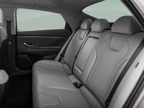 New 2026 Hyundai Elantra Limited FWD image 21