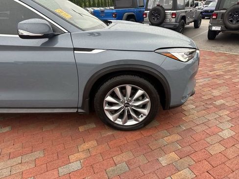 Used 2022 INFINITI QX50 Luxe FWD image 17