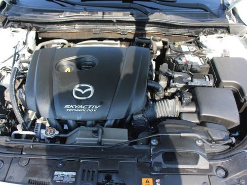 Used 2016 MAZDA MAZDA3 i Touring image 15