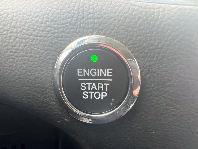 Used 2024 Ford Edge Titanium AWD/4WD image 16