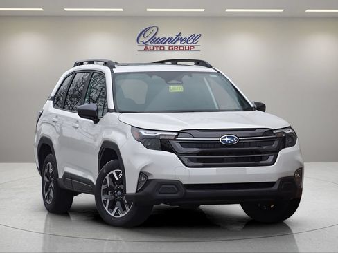 Used 2026 Subaru Forester Premium AWD/4WD image 1