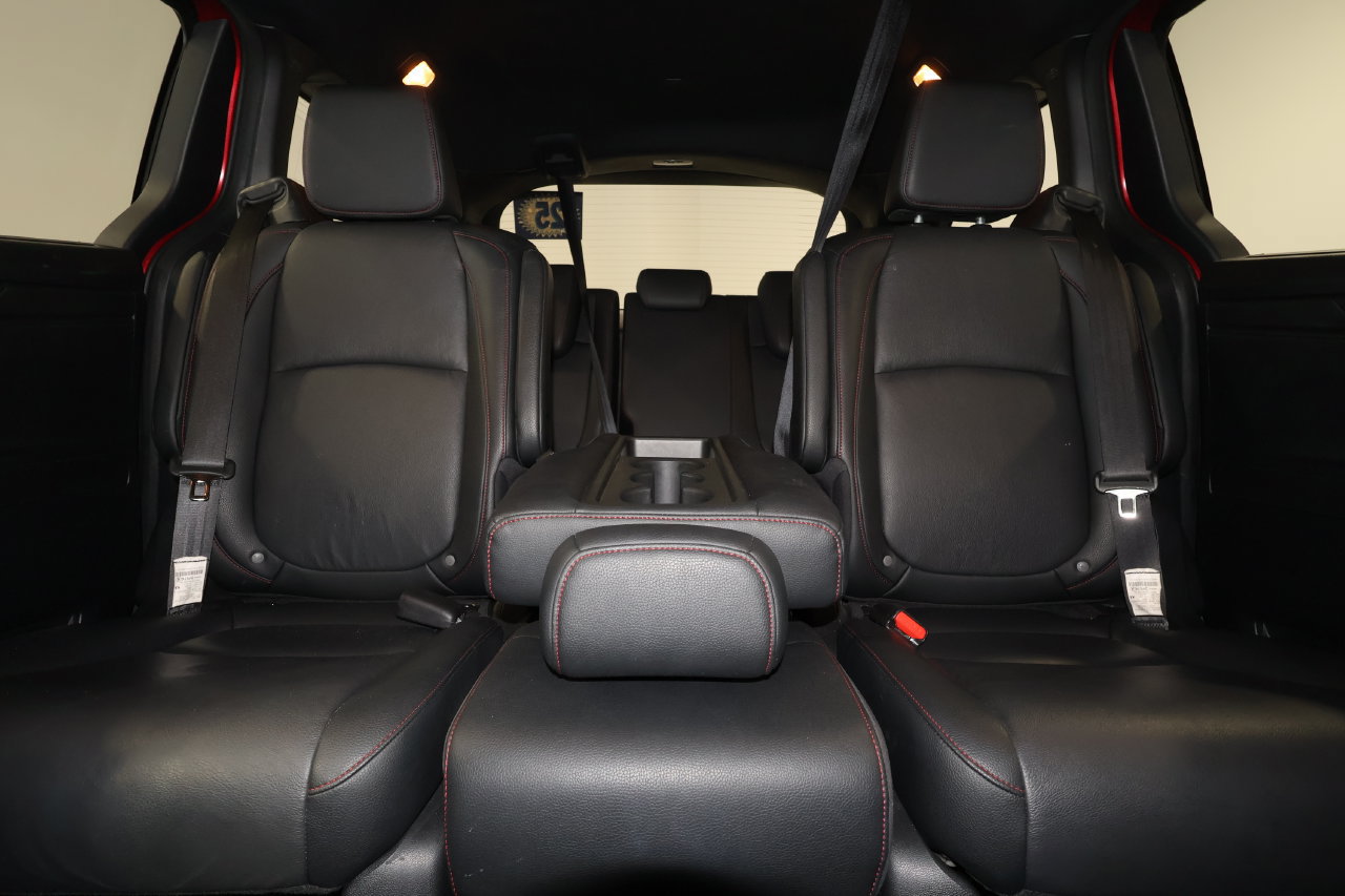 Used 2025 Honda Odyssey Sport-L image 29