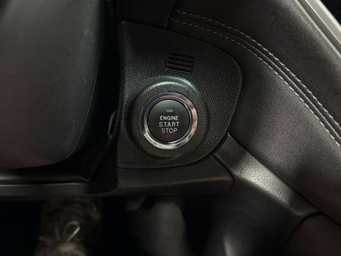 Certified 2022 Subaru Outback Limited image 32