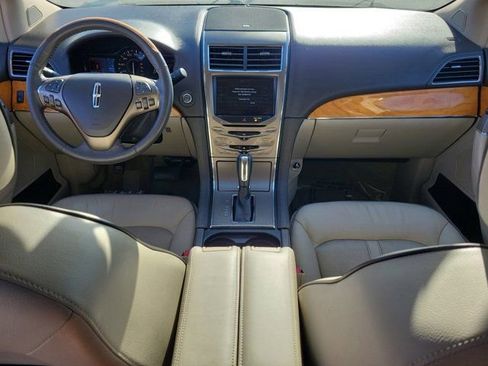 Used 2013 Lincoln MKX FWD image 21