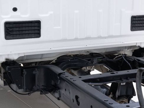 Used 2018 Ford F550 4x4 Regular Cab Super Duty image 64