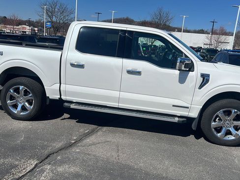 Used 2023 Ford F150 Lariat w/ Equipment Group 502A High image 4