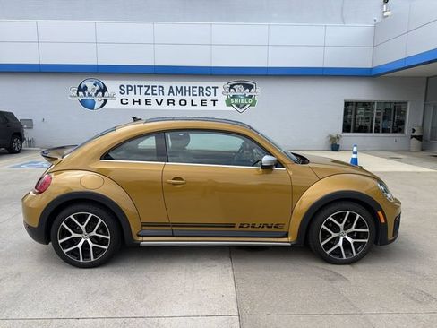 Used 2016 Volkswagen Beetle 1.8T Dune FWD image 11