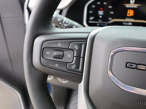 New 2025 GMC Sierra 2500 Denali w/ Denali Reserve Package image 16