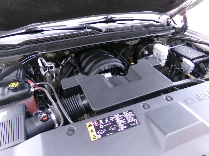 Used 2019 Chevrolet Suburban LT AWD/4WD image 46