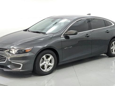 Used 2017 Chevrolet Malibu LS FWD image 3
