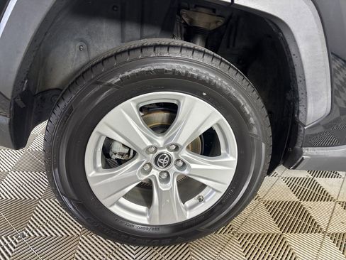 Used 2019 Toyota RAV4 XLE image 35