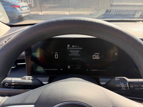 Used 2025 Kia K5 LXS image 39