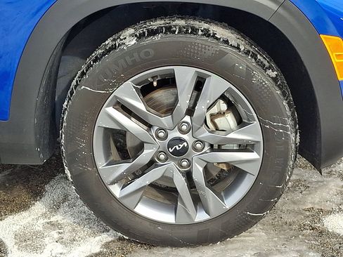 Used 2023 Kia Seltos LX image 9