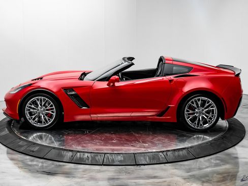 Used 2016 Chevrolet Corvette Z06 w/ 2LZ Preferred Equipment Group image 10