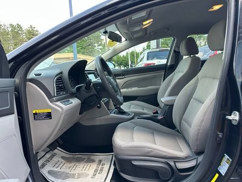 Used 2018 Hyundai Elantra SEL w/ Cargo Package FWD image 10
