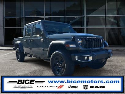 New 2026 Jeep Gladiator Sport