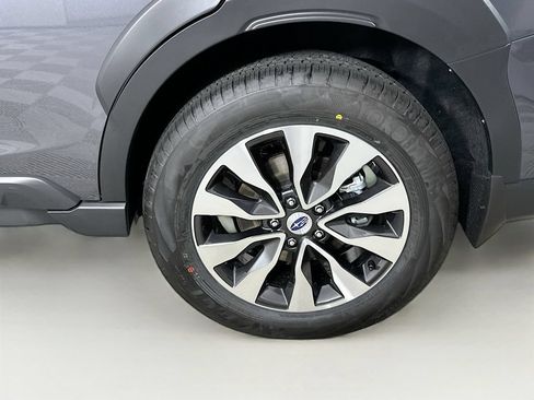Used 2025 Subaru Outback Limited w/ Popular Package #2 AWD/4WD image 24