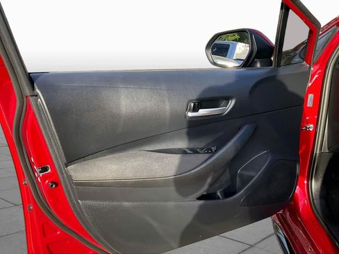 Used 2026 Toyota Corolla SE FWD image 21