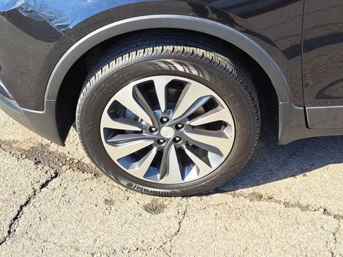 Used 2022 Buick Encore Preferred w/ Safety Package image 4