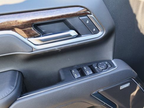 New 2026 GMC Sierra 1500 Elevation w/ Preferred Package image 9