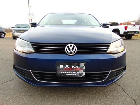 Used 2014 Volkswagen Jetta SE image 3