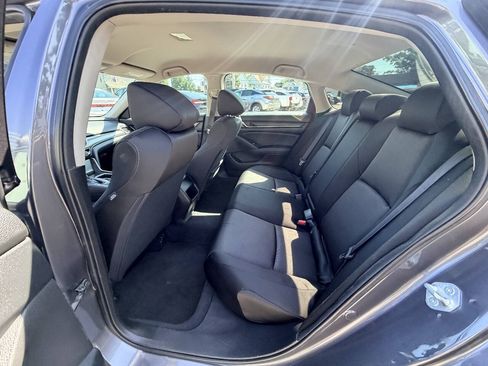 Used 2022 Honda Accord LX image 39
