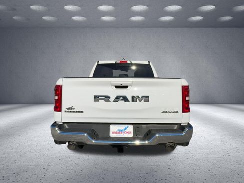Used 2025 RAM 1500 Laramie AWD/4WD image 4
