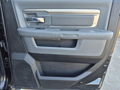 Used 2016 RAM 1500 Classic SLT image 35