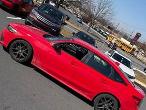 Used 2022 Honda Civic Sport image 4