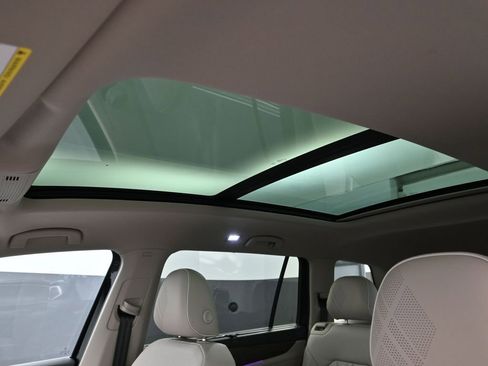 New 2026 Volkswagen Atlas SEL Premium R-Line image 11