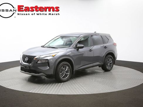 Used 2023 Nissan Rogue S image 85