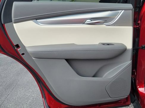 Certified 2024 Cadillac XT5 Premium Luxury FWD image 15