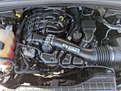 Used 2023 Jeep Grand Cherokee Limited AWD/4WD image 22