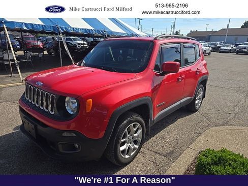 Used 2018 Jeep Renegade Latitude w/ Cold Weather Group AWD/4WD image 1