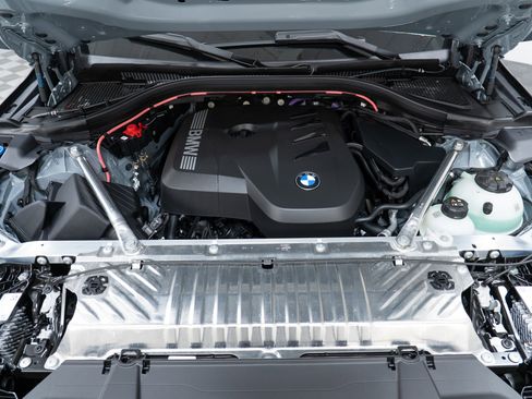 New 2026 BMW X3 xDrive30i w/ Premium Package AWD/4WD image 9