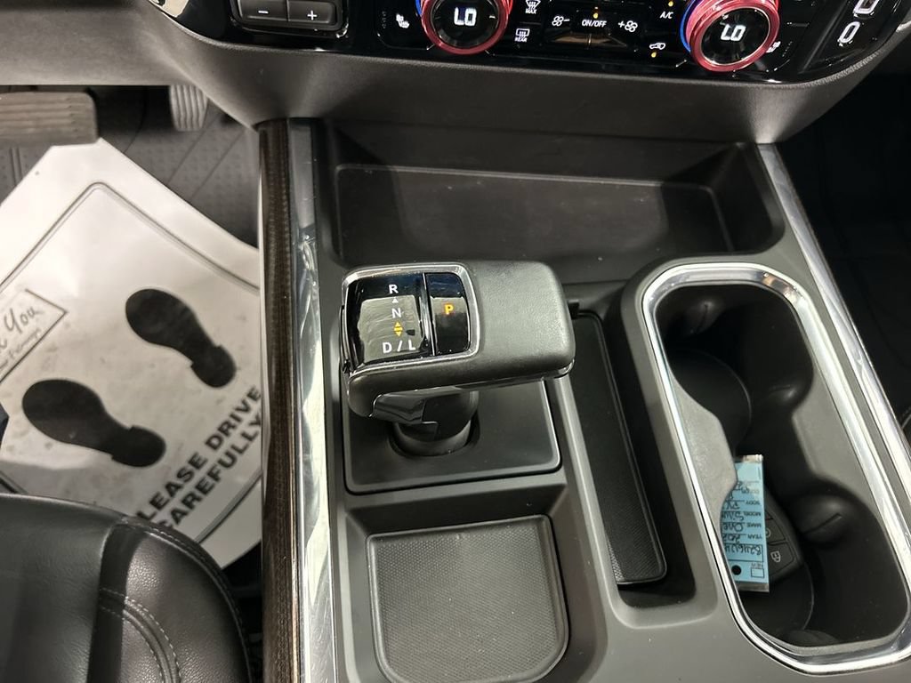 Used 2024 Chevrolet Silverado 1500 RST w/ Redline Edition AWD/4WD image 18