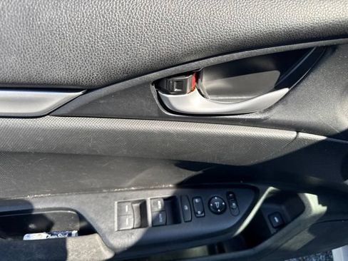 Used 2020 Honda Civic LX image 18
