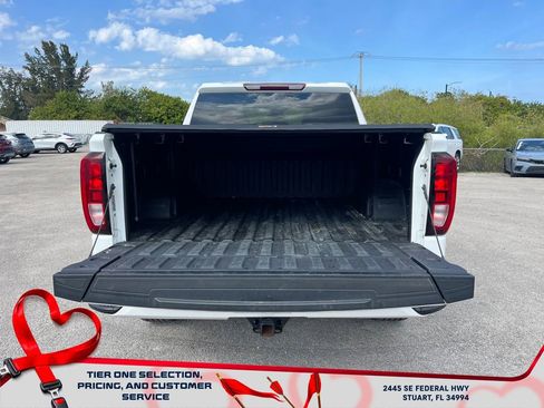 Used 2023 GMC Sierra 1500 Elevation image 16