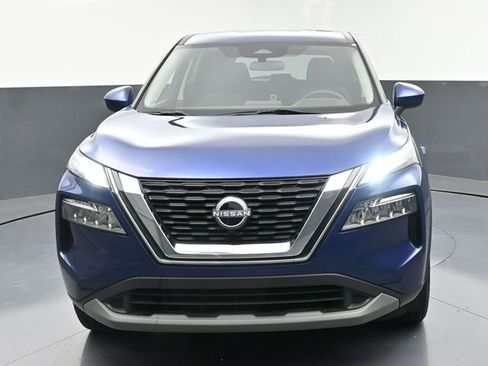Used 2023 Nissan Rogue SV image 40